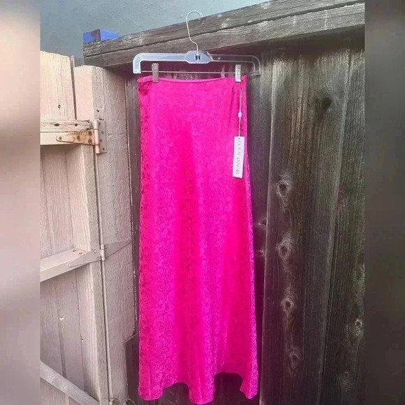 Ronny Kobo Mae Floral Maxi Skirt NEW WITH TAG - Picture 6 of 8